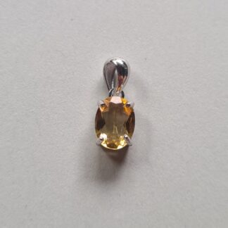 Jemagic citrine pendant on silver background