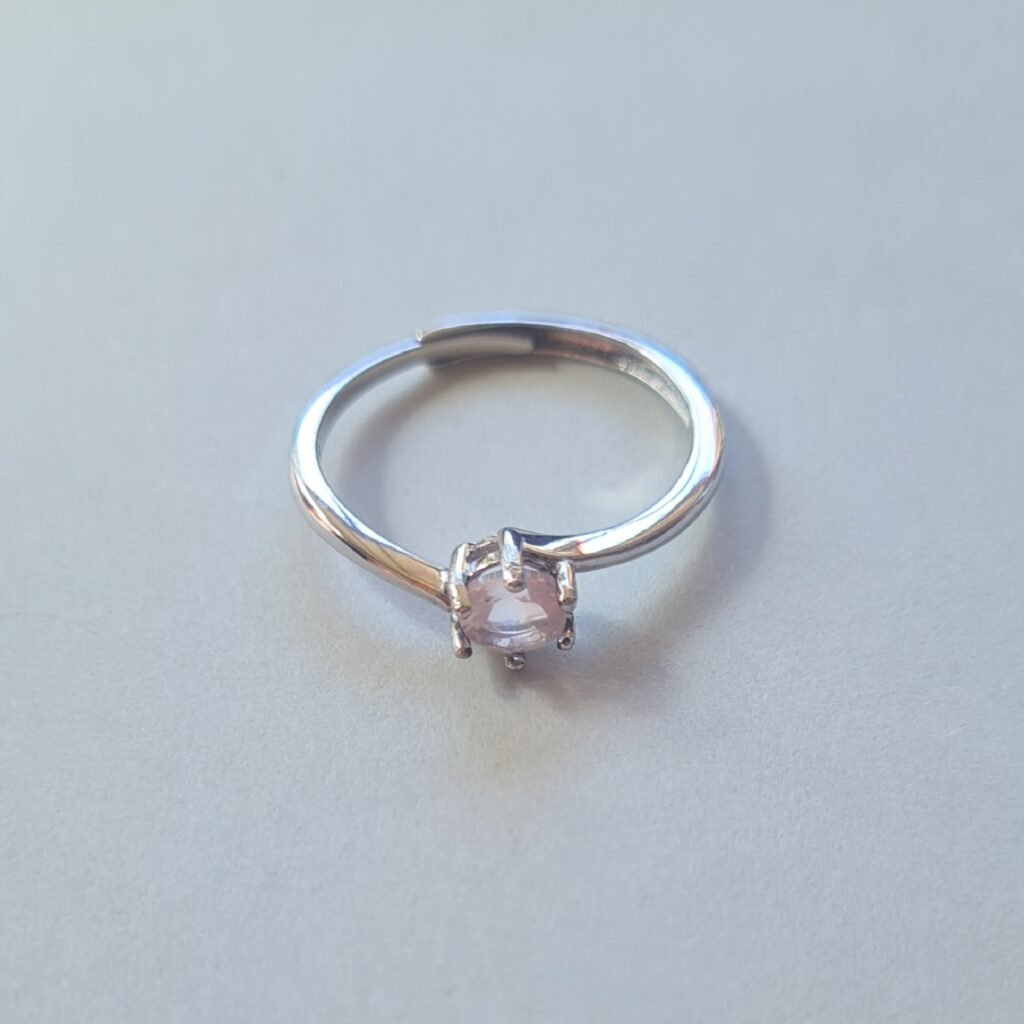 5mm Jemagic rose quartz ring on silver background