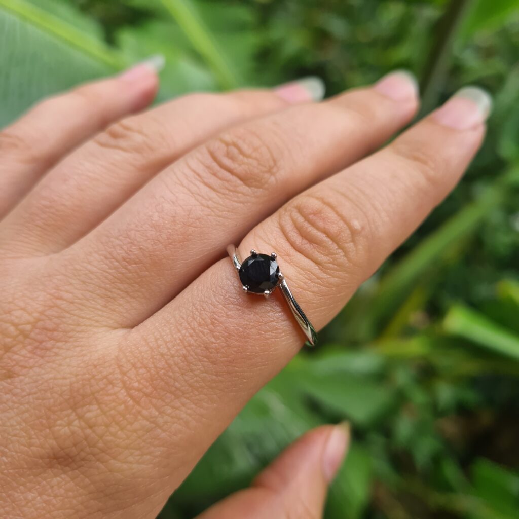 Jemagic Black Spinel ring on index finger
